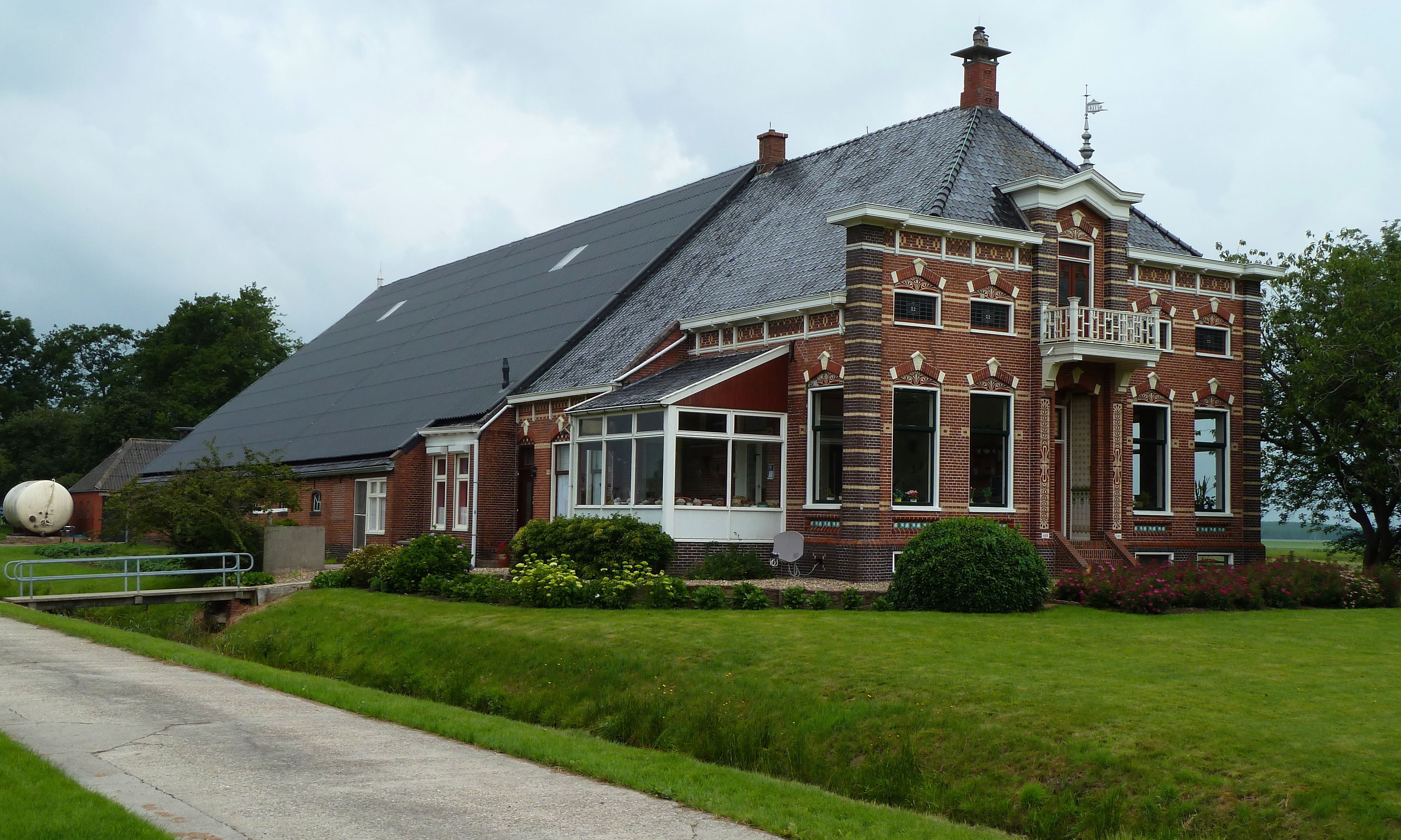 Foto van Meedhuizen