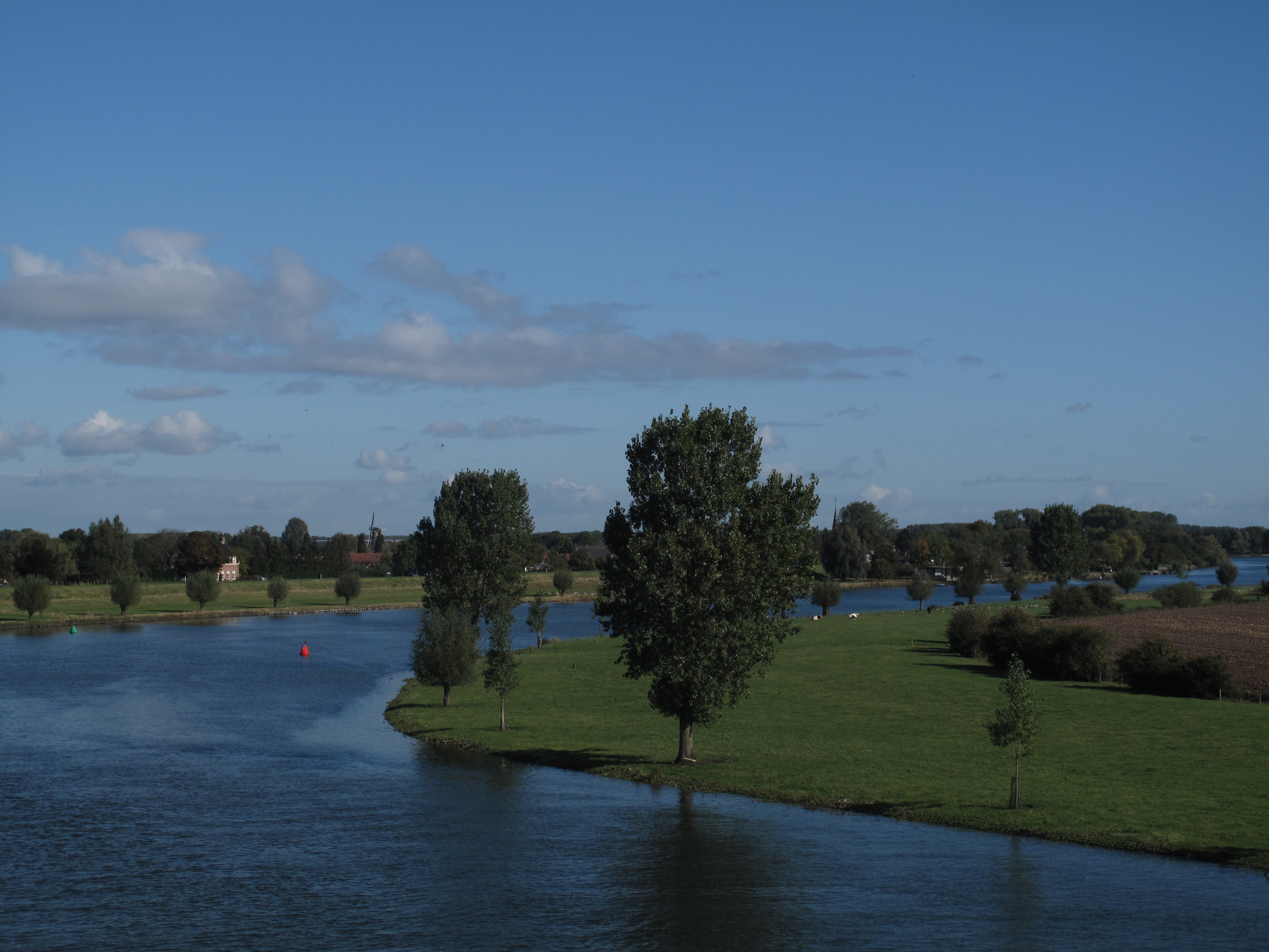 Foto van Wijk en Aalburg